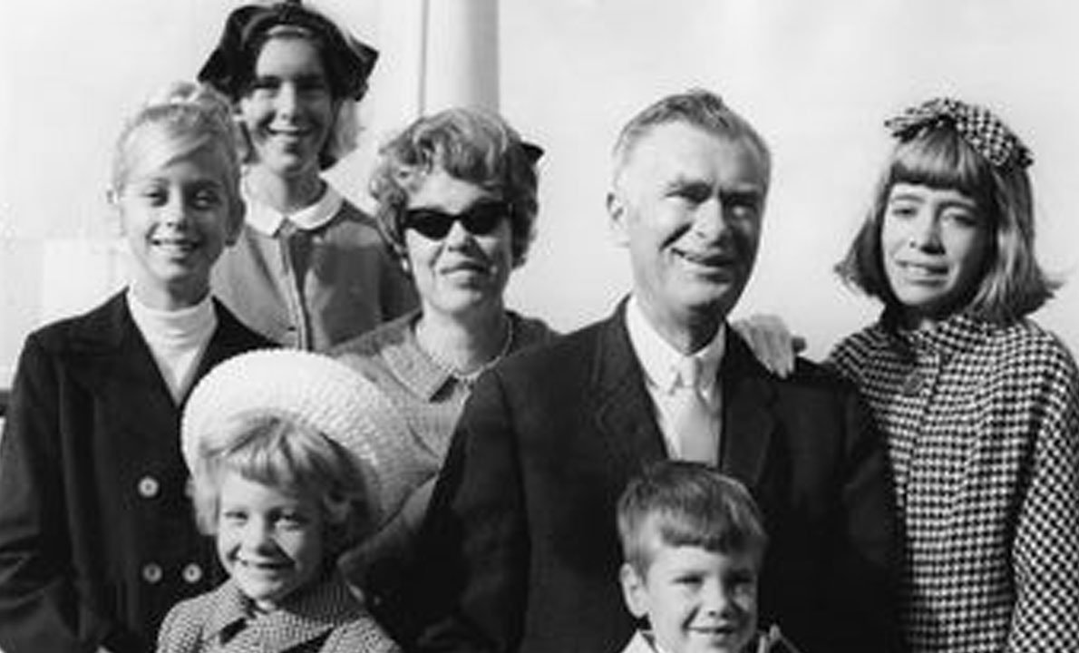 Dustin McCurdy’s Strong Bond With His Siblings