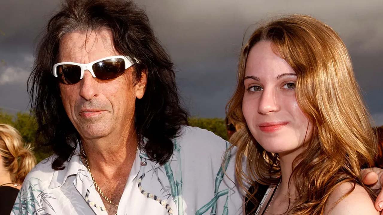 Sonora's Growing Up with a Famous Father