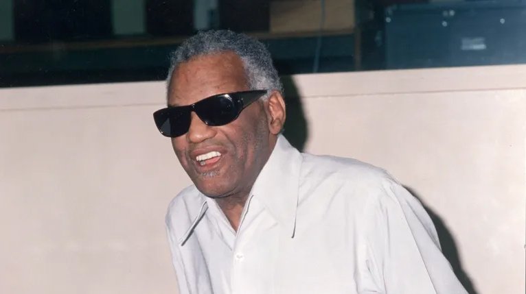 Della and Ray Charles’ Marriage