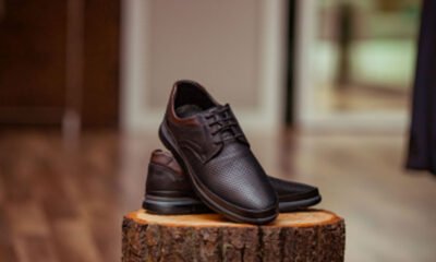 How to Sell Shoes Online